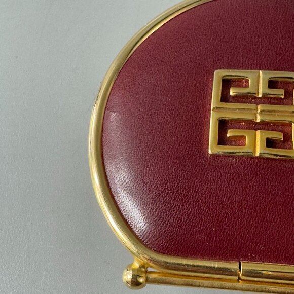 Authentic Vintage GIVENCHY Coin Case Wallet Purse 4G Logo Bordeaux Gold Leather - Picture 3 of 14